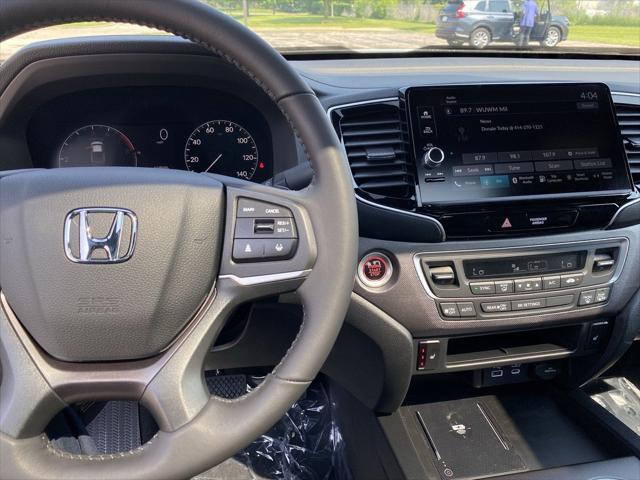 new 2025 Honda Ridgeline car, priced at $41,542