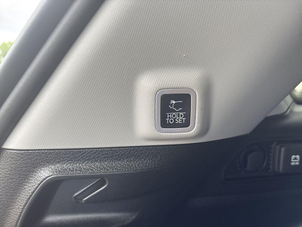 used 2023 Jeep Grand Cherokee car, priced at $30,340