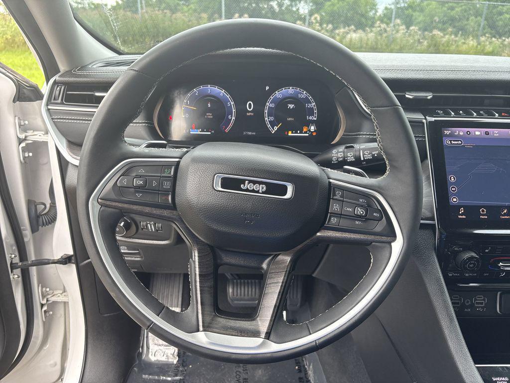 used 2023 Jeep Grand Cherokee car, priced at $30,340