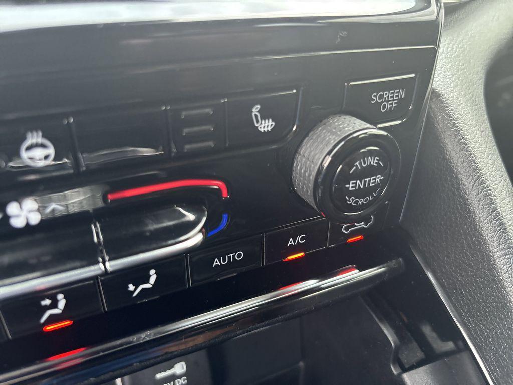 used 2023 Jeep Grand Cherokee car, priced at $30,340