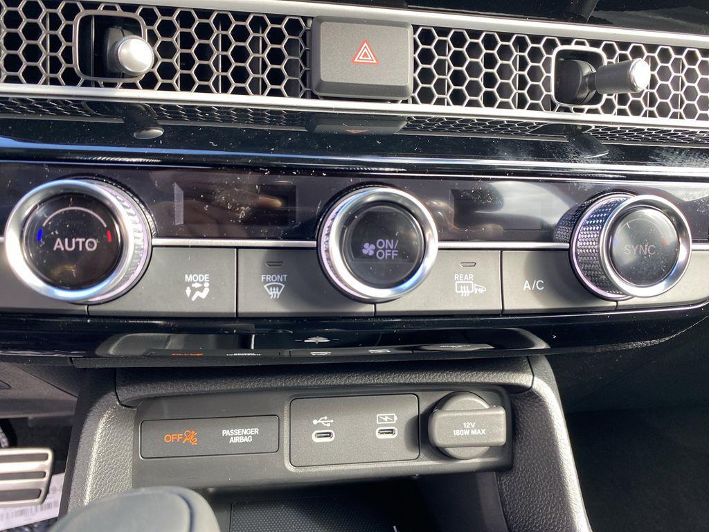 new 2026 Honda Civic Hybrid car, priced at $32,713