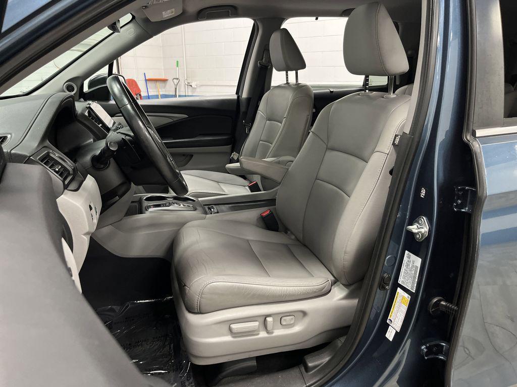used 2021 Honda Pilot car, priced at $26,742