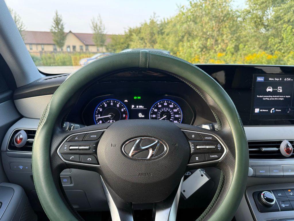 used 2022 Hyundai Palisade car, priced at $28,000