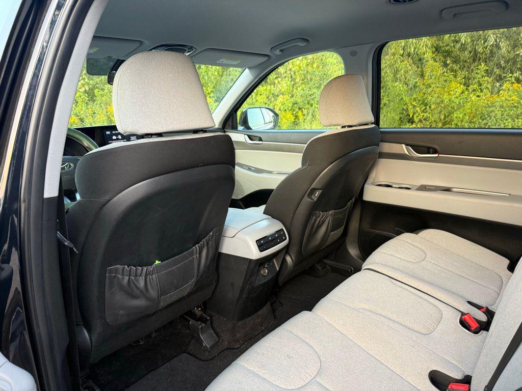 used 2022 Hyundai Palisade car, priced at $28,000