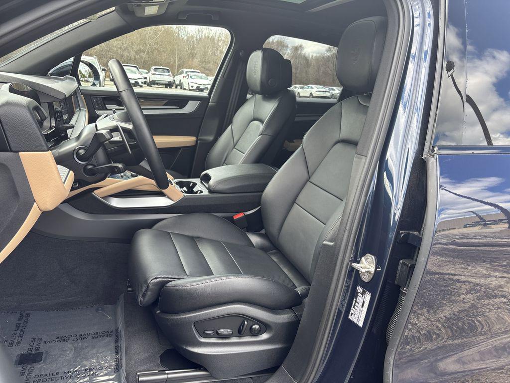 used 2024 Porsche Cayenne car, priced at $73,949