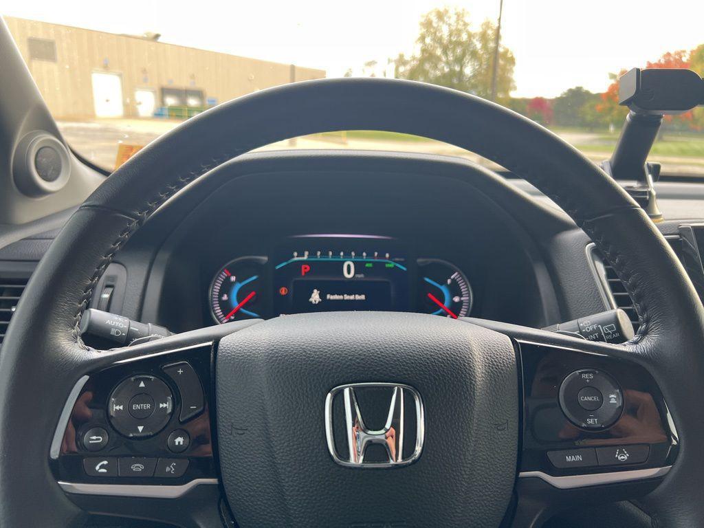used 2022 Honda Pilot car, priced at $31,495