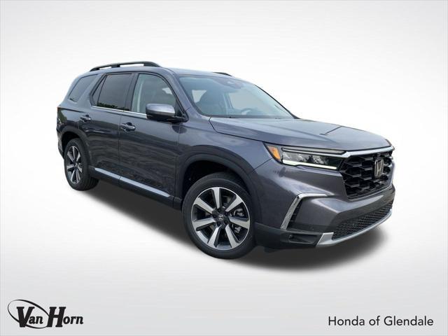 new 2025 Honda Pilot car, priced at $53,250