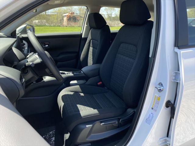 new 2025 Honda HR-V car, priced at $27,700