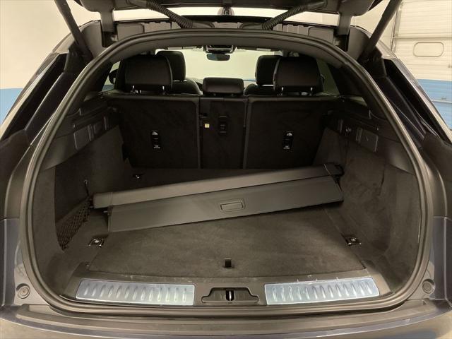 used 2024 Land Rover Range Rover Velar car, priced at $55,174