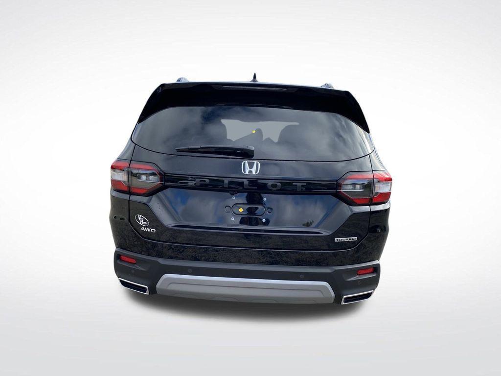 new 2025 Honda Pilot car, priced at $47,339