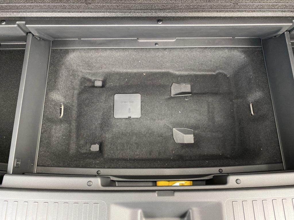 new 2025 Honda Pilot car, priced at $47,339