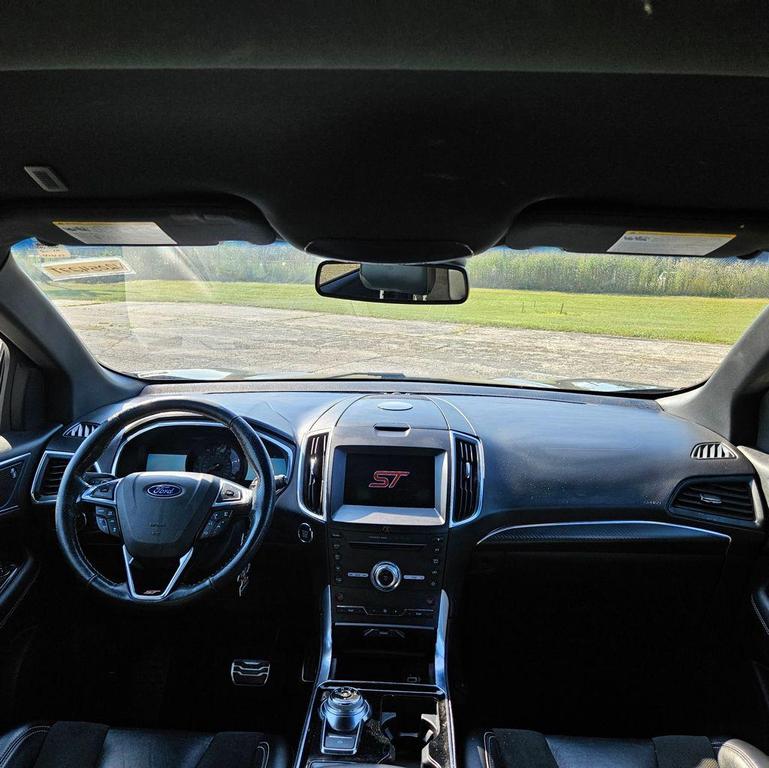 used 2019 Ford Edge car, priced at $21,297