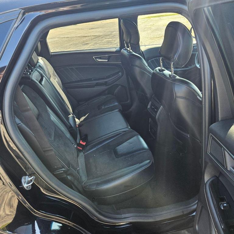 used 2019 Ford Edge car, priced at $21,297