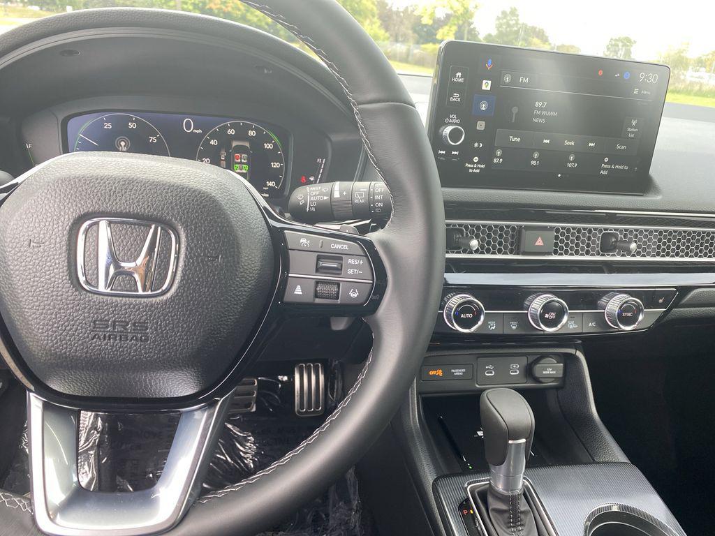 new 2026 Honda Civic Hybrid car, priced at $33,147