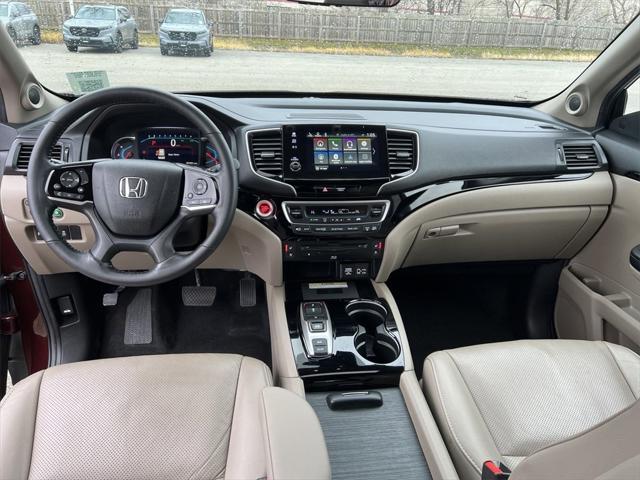 used 2021 Honda Pilot car, priced at $28,966