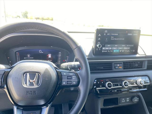 new 2025 Honda Pilot car, priced at $52,520