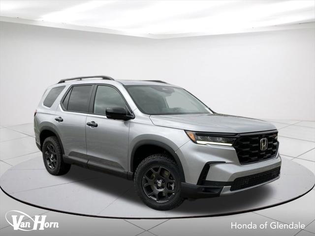 new 2025 Honda Pilot car, priced at $48,795