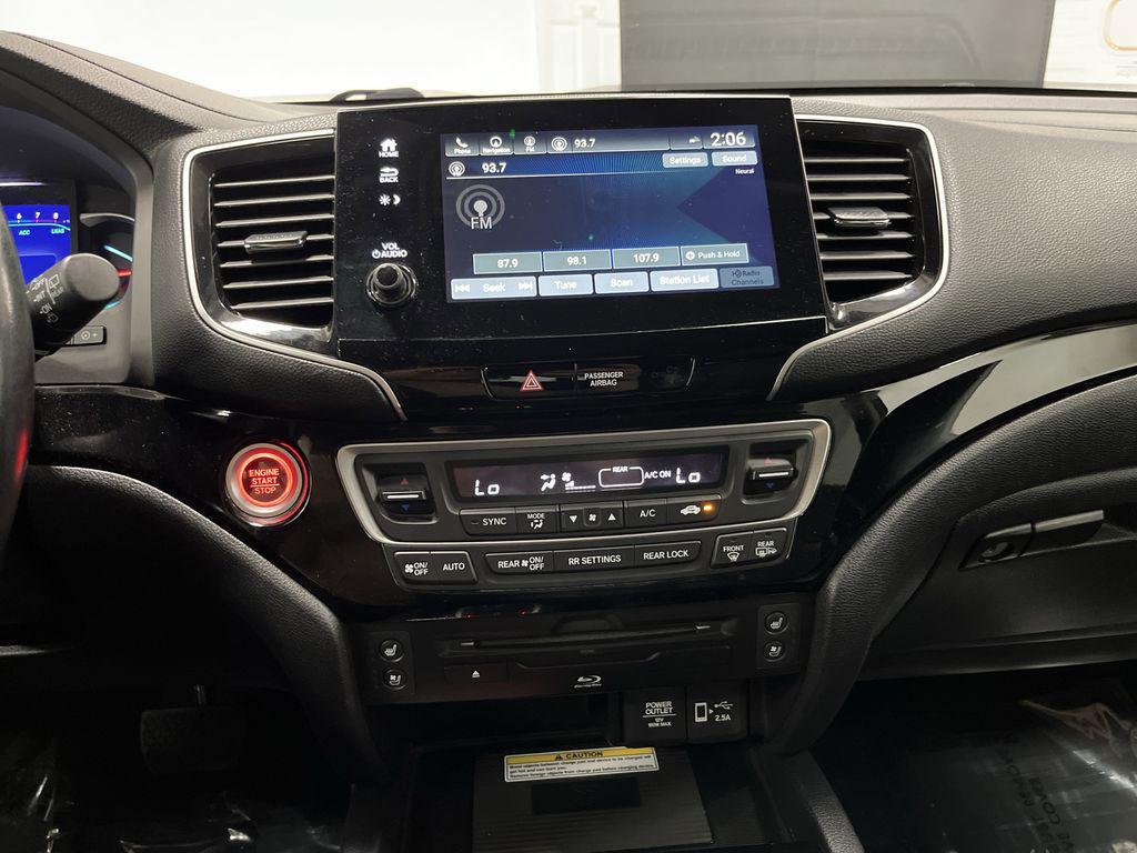 used 2020 Honda Pilot car, priced at $27,576