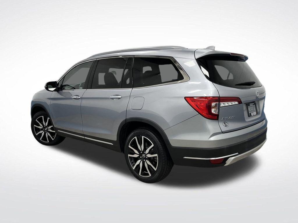 used 2020 Honda Pilot car, priced at $27,576