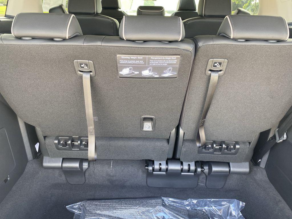 new 2026 Honda Odyssey car, priced at $48,990