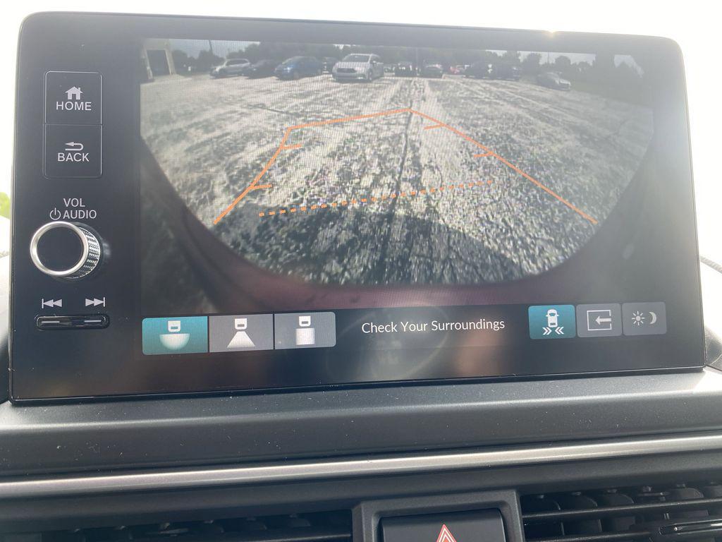 new 2025 Honda Pilot car, priced at $50,605