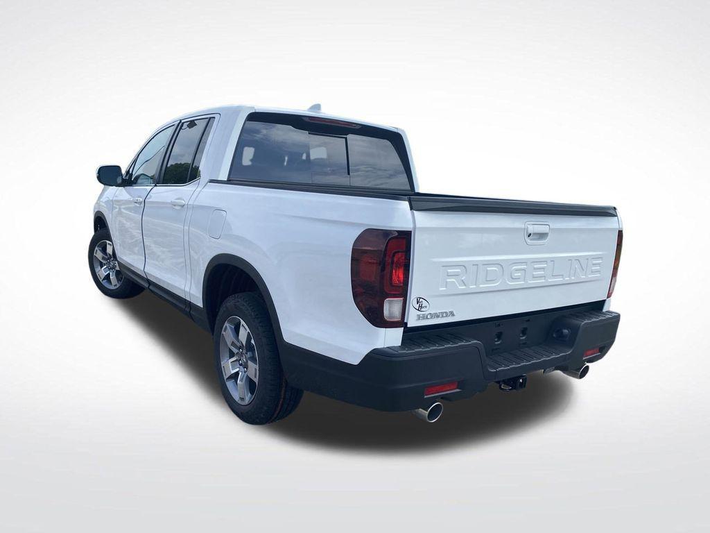 new 2025 Honda Ridgeline car, priced at $41,542