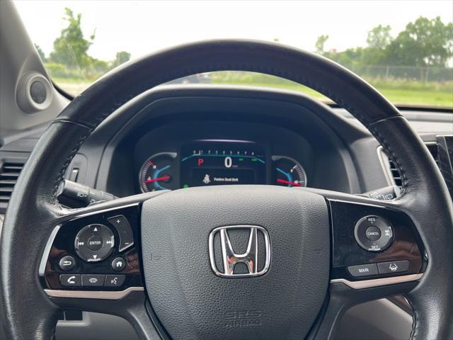 used 2022 Honda Pilot car, priced at $35,857