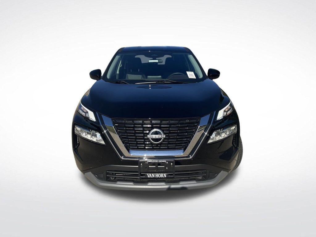used 2023 Nissan Rogue car, priced at $22,900