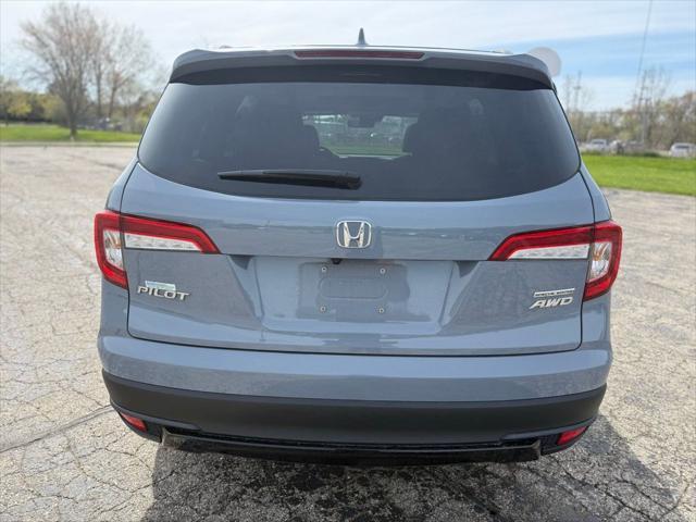 used 2022 Honda Pilot car, priced at $32,999