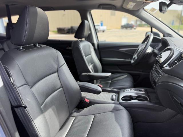 used 2022 Honda Pilot car, priced at $32,999