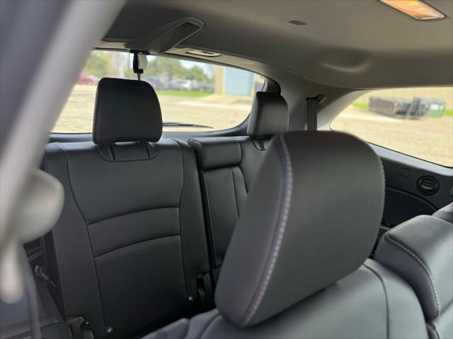 used 2022 Honda Pilot car, priced at $32,999