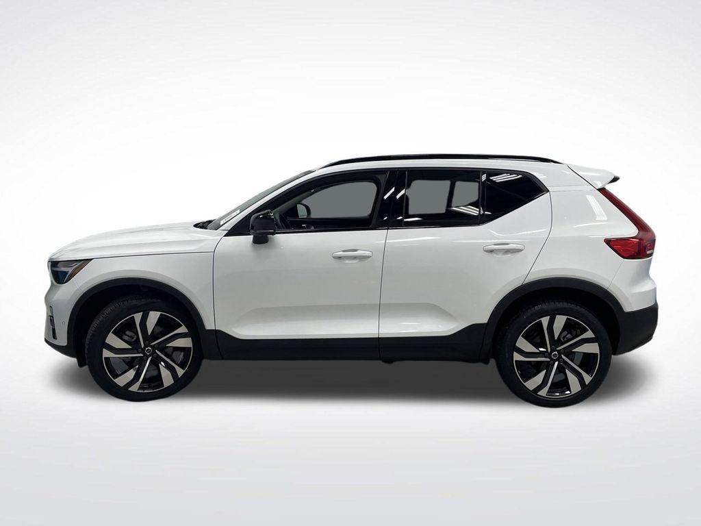 used 2024 Volvo XC40 car, priced at $29,979