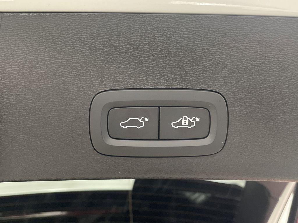 used 2024 Volvo XC40 car, priced at $29,979