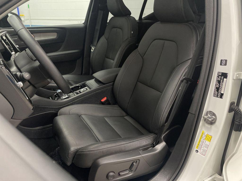 used 2024 Volvo XC40 car, priced at $29,979