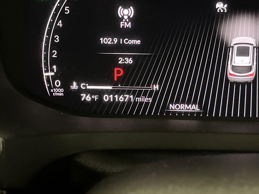 used 2025 Acura MDX car, priced at $58,000