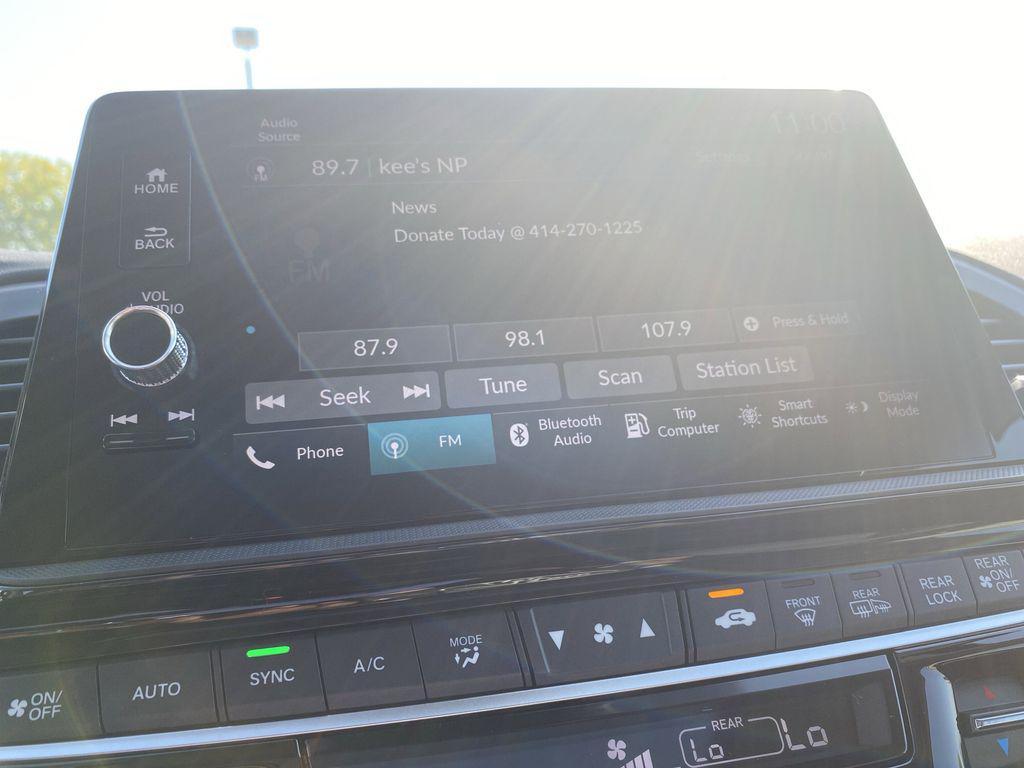 new 2026 Honda Odyssey car, priced at $42,164
