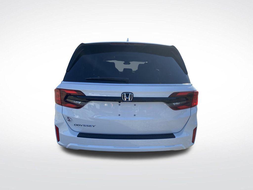new 2026 Honda Odyssey car, priced at $42,164