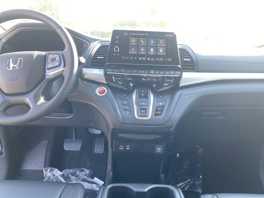 new 2026 Honda Odyssey car, priced at $42,164