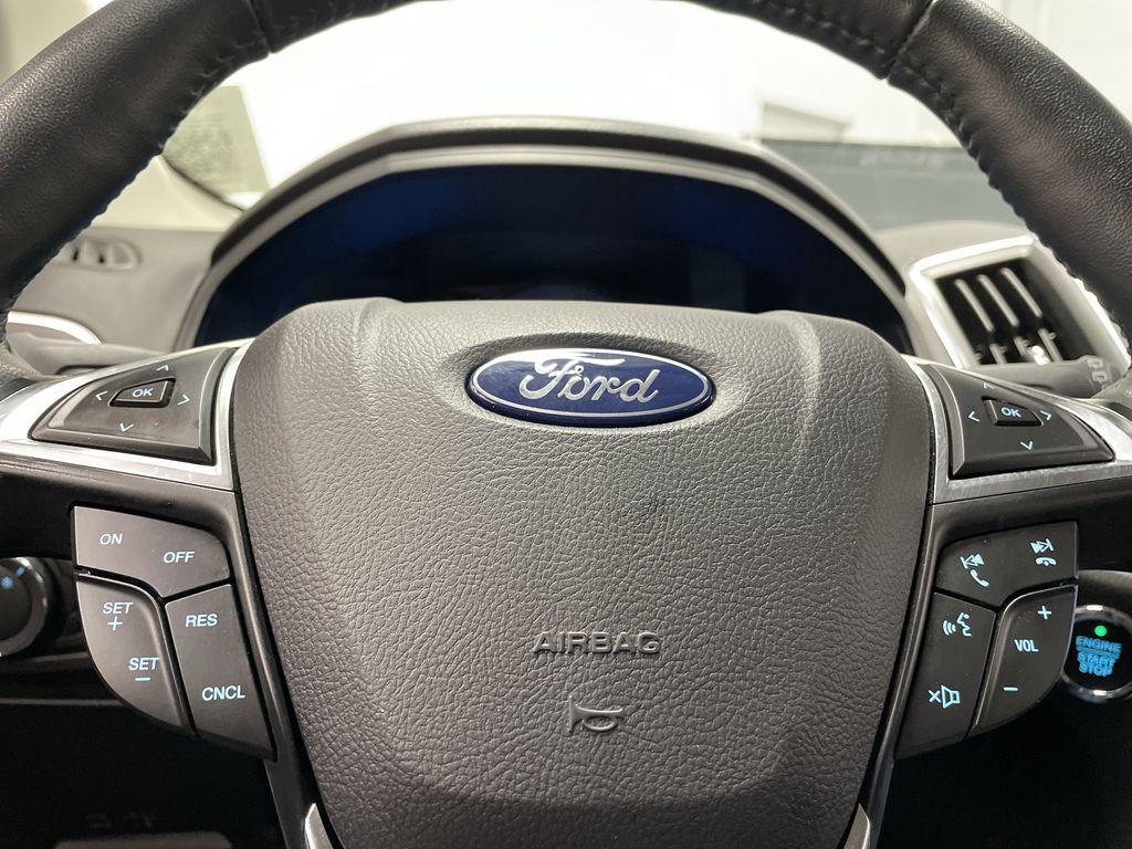 used 2024 Ford Edge car, priced at $28,170