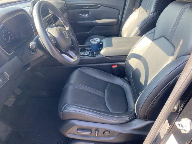 used 2023 Honda Pilot car, priced at $40,920