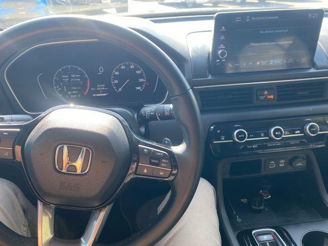 used 2023 Honda Pilot car, priced at $40,920