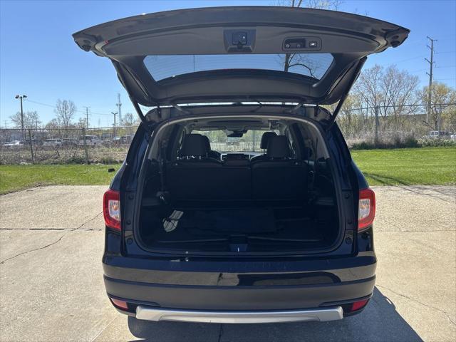 used 2022 Honda Pilot car, priced at $30,811
