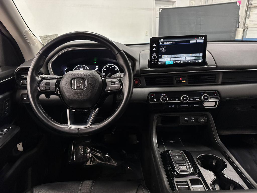 used 2023 Honda Pilot car, priced at $36,748