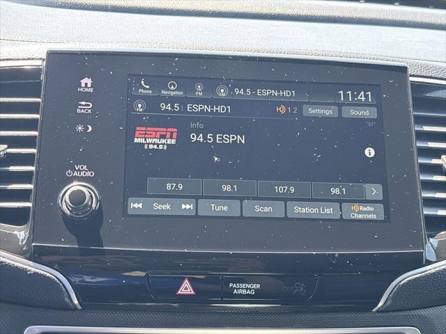 used 2022 Honda Pilot car, priced at $35,498