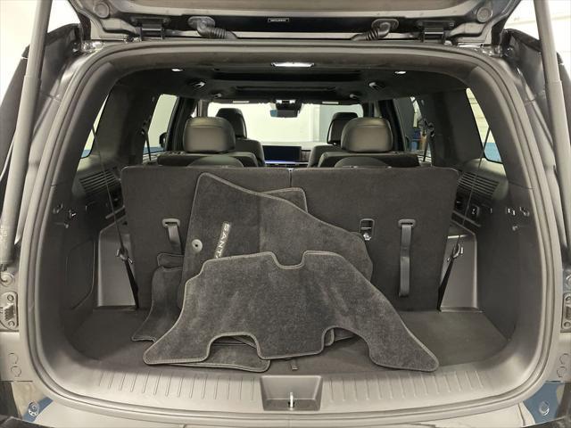 used 2024 Hyundai Santa Fe car, priced at $35,525