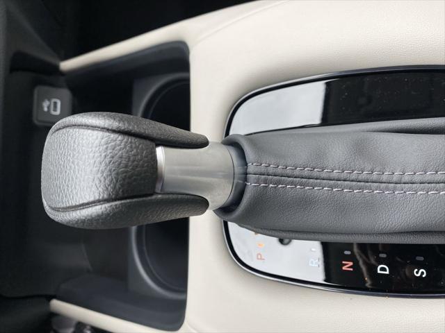 new 2025 Honda HR-V car, priced at $27,700