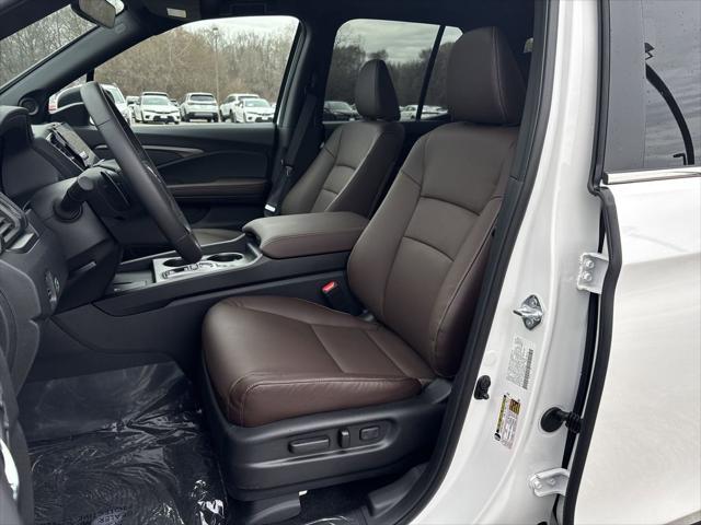 new 2025 Honda Ridgeline car, priced at $41,542