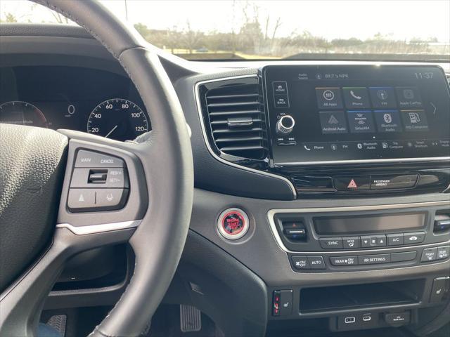 new 2025 Honda Ridgeline car, priced at $40,585