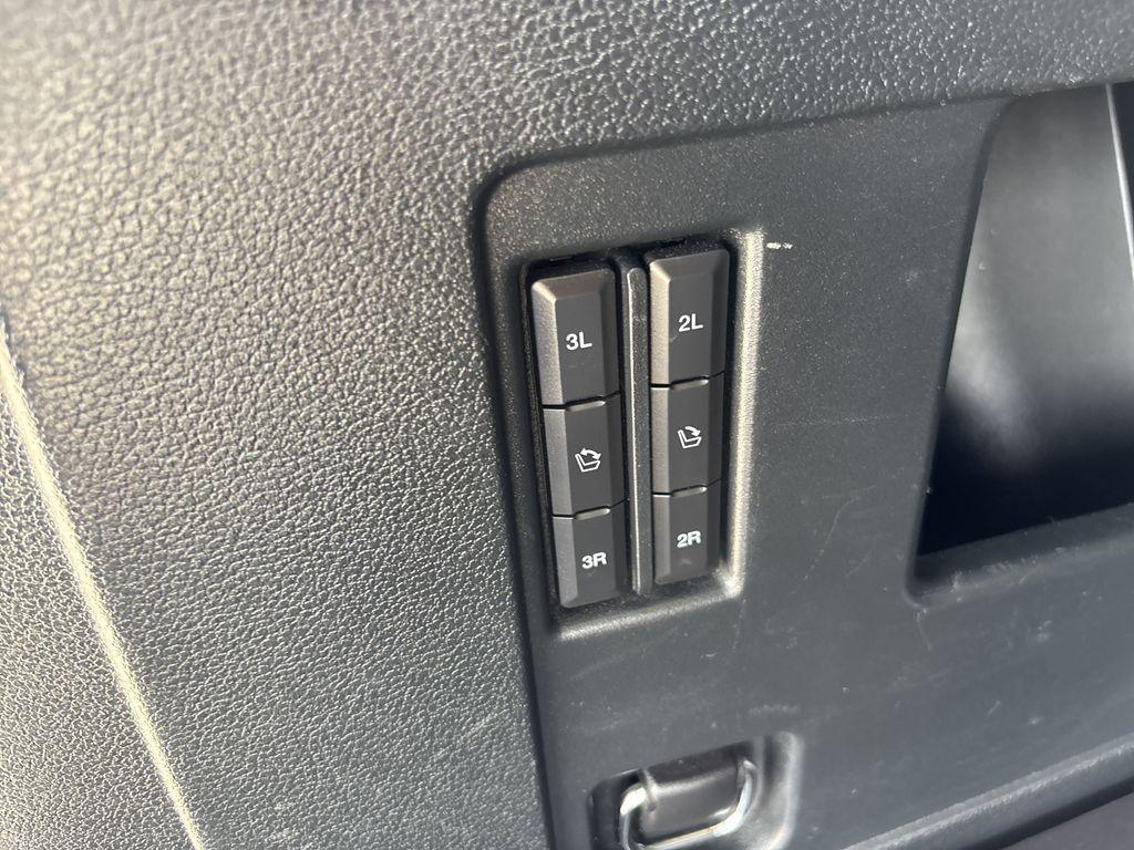 used 2020 Ford Expedition car, priced at $29,500