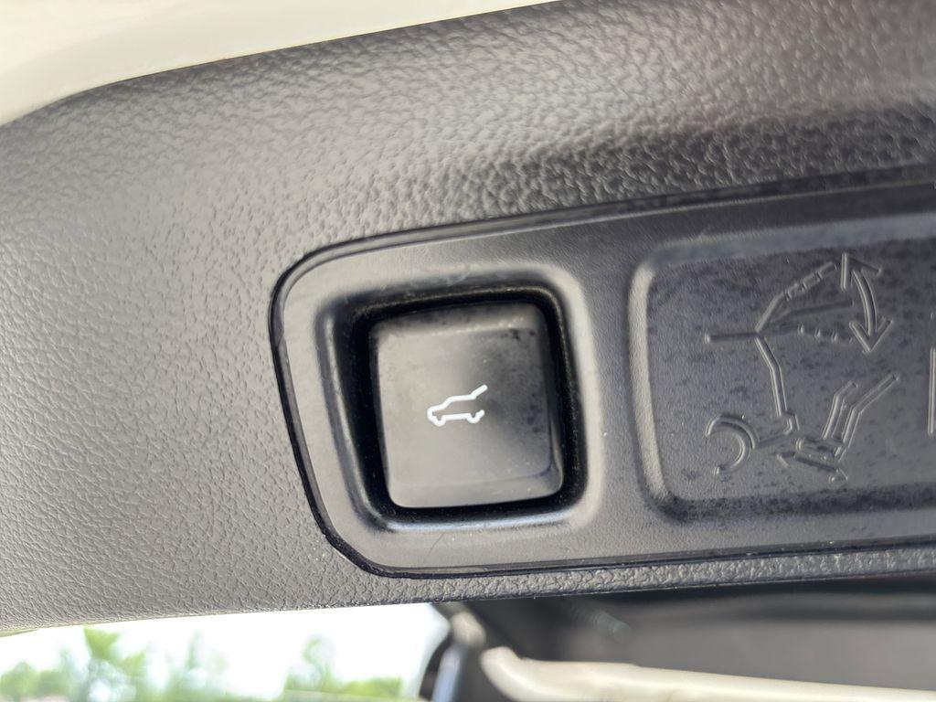 used 2020 Ford Expedition car, priced at $29,500